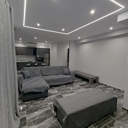 Apartment Hilltop